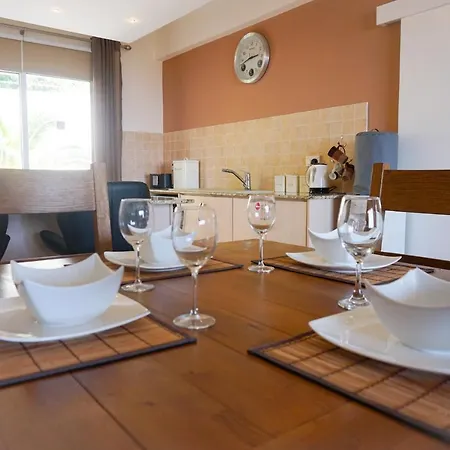 Harley's Hill Appartement Paphos